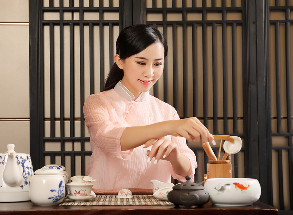 经常去苏州靠谱男士会馆，这家私藏已久的店推荐给你